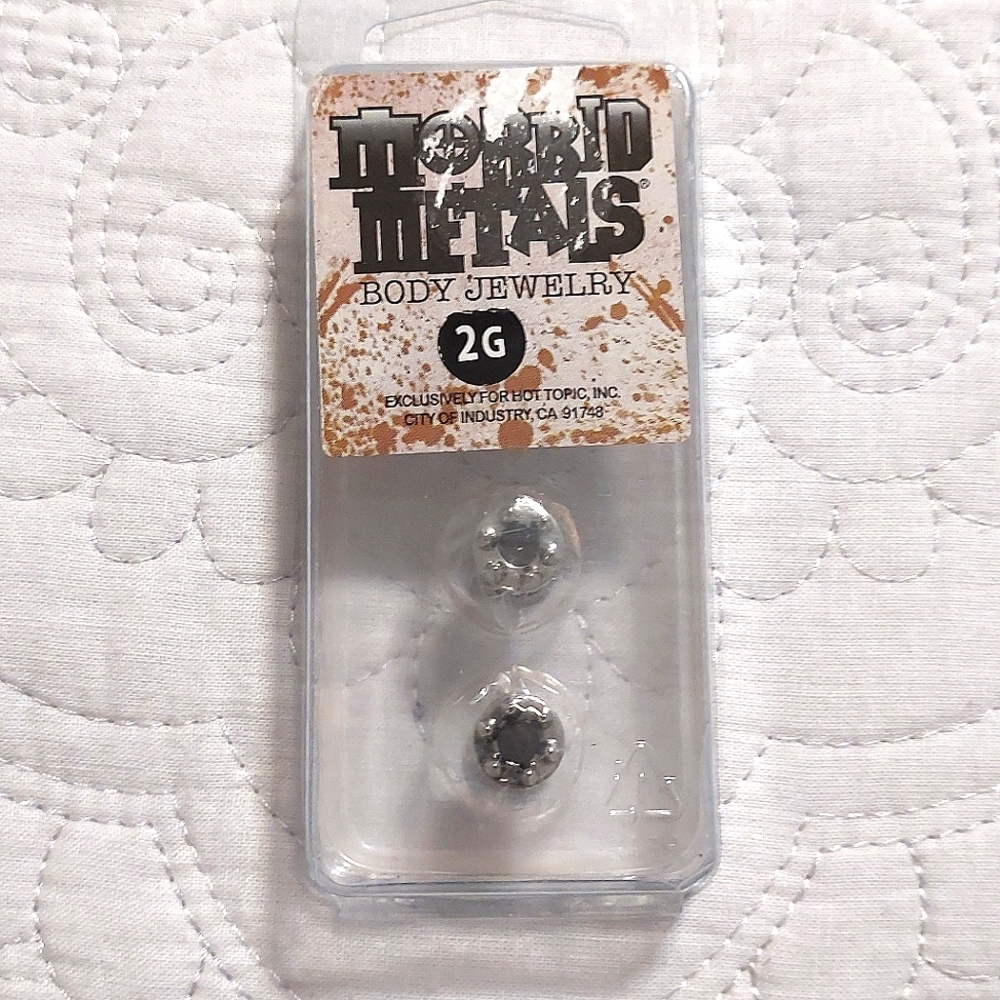📣 Morbid Metals Body Jewelry Spiky Stretched Lobe Earrings NWT Size 2g